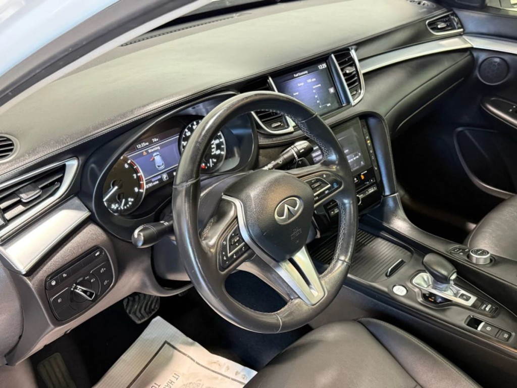 2021 INFINITI QX50 Image 13