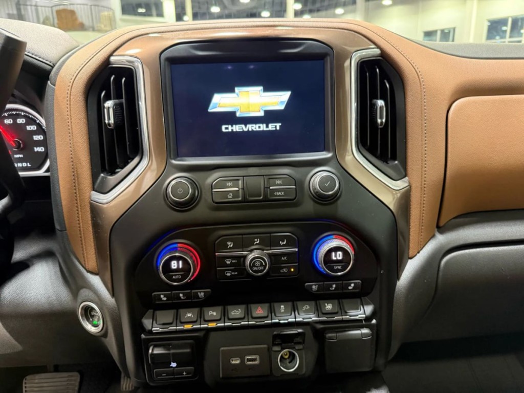 2022 Chevrolet Silverado 1500 Image 17