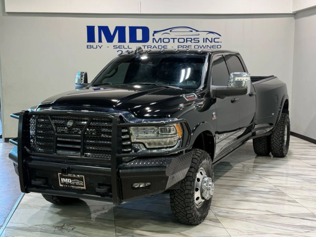 2024 RAM 3500 Image 1