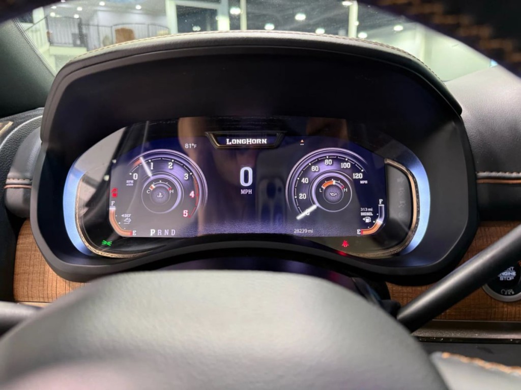 2024 RAM 3500 Image 17