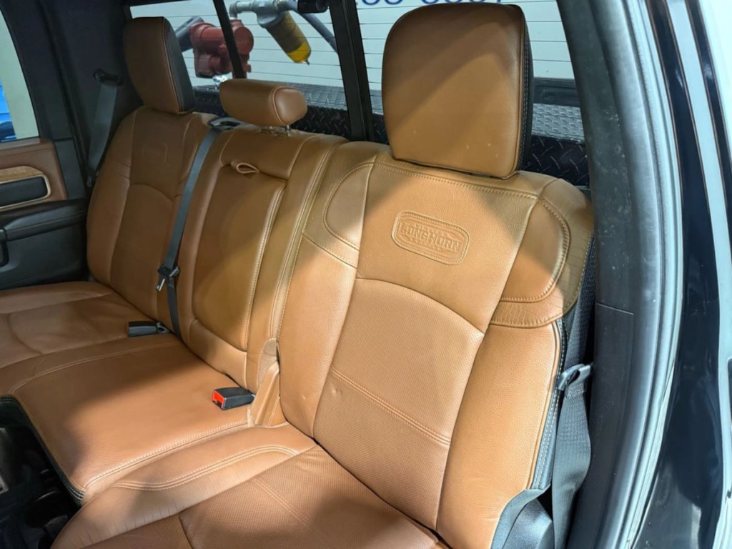 2024 RAM 3500 Image 26