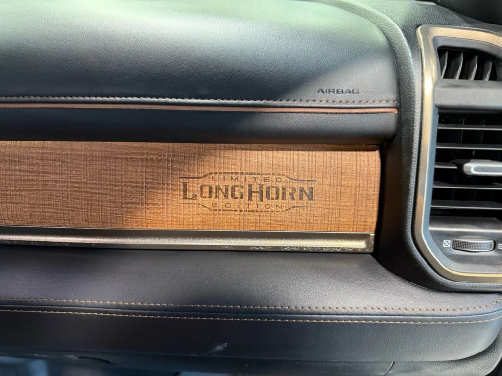 2024 RAM 3500 Image 29