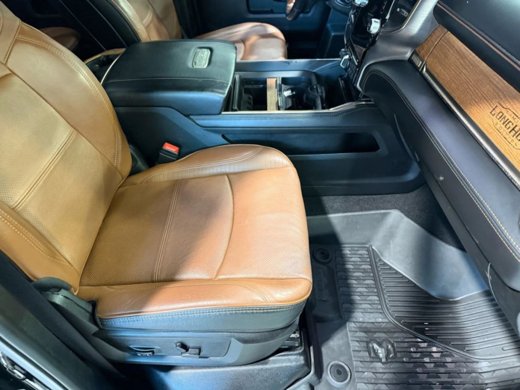 2024 RAM 3500 Image 31