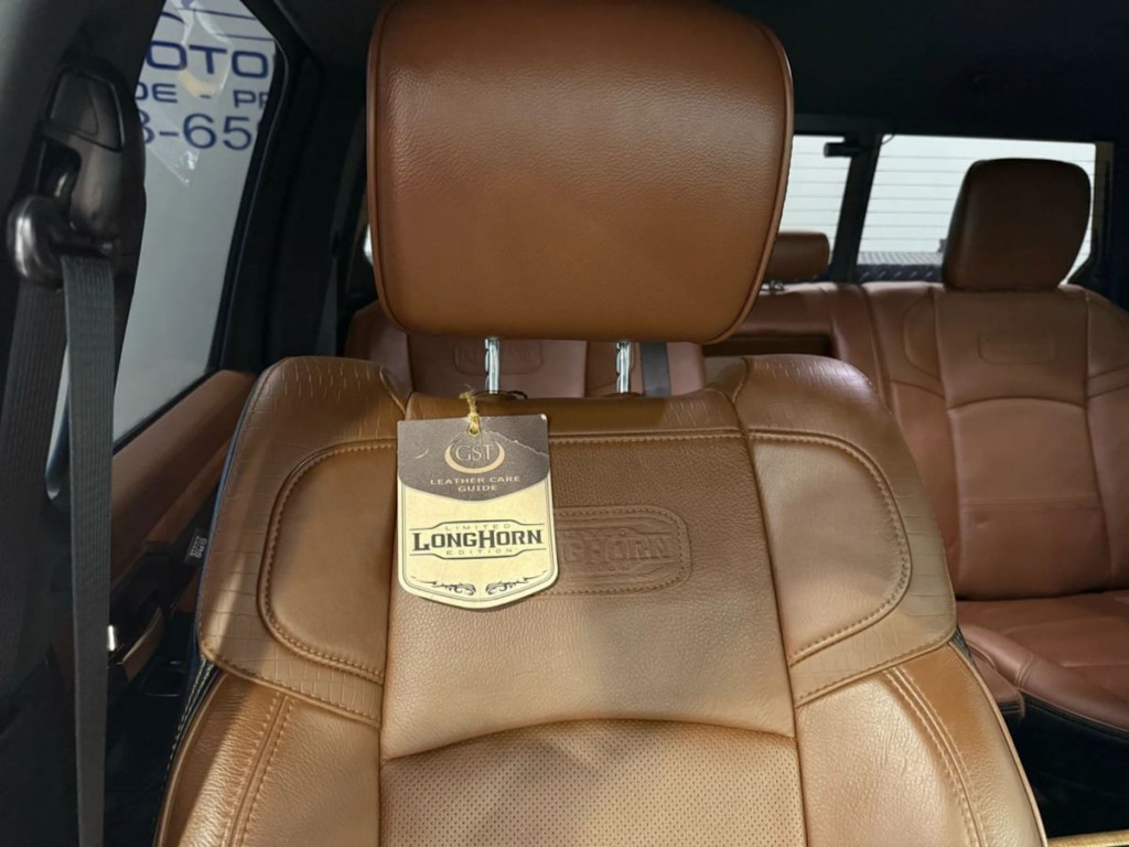 2024 RAM 3500 Image 32