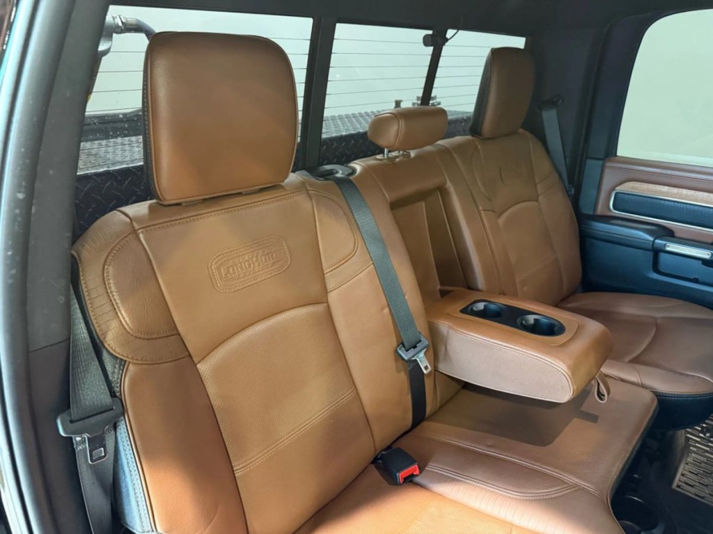 2024 RAM 3500 Image 33