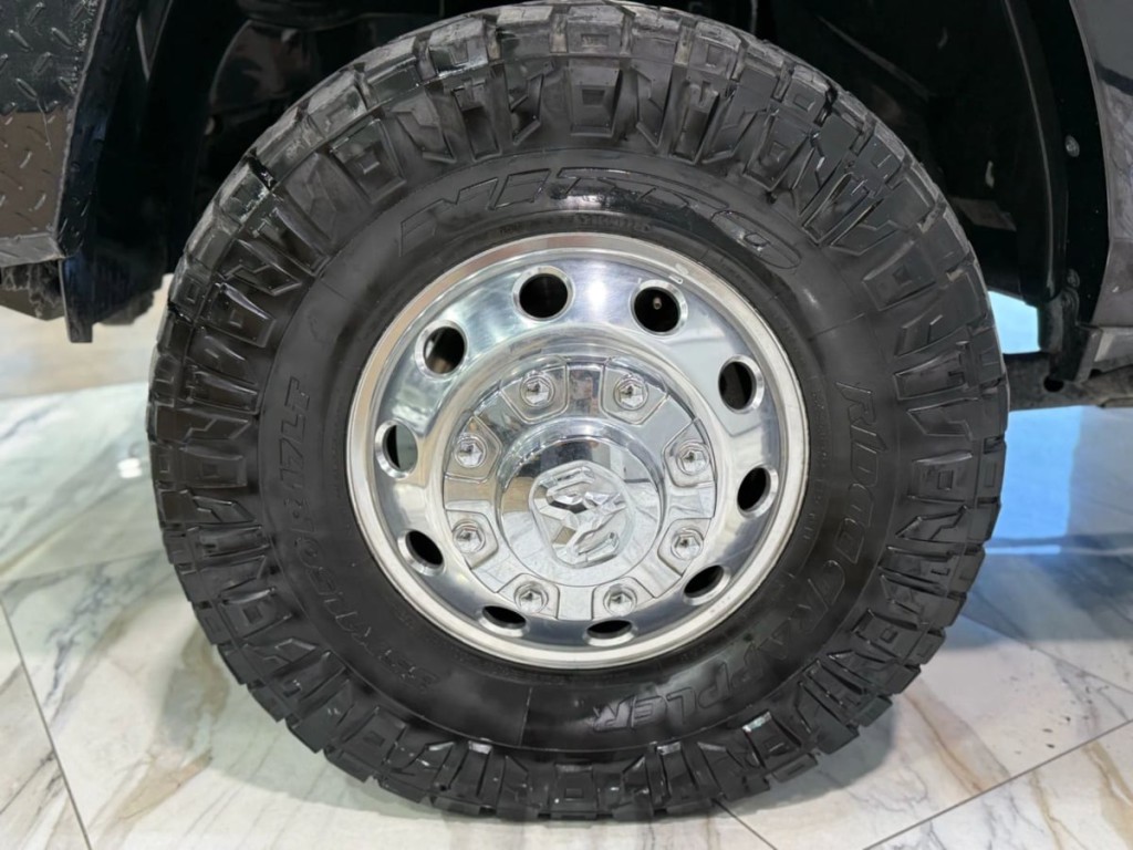 2024 RAM 3500 Image 36