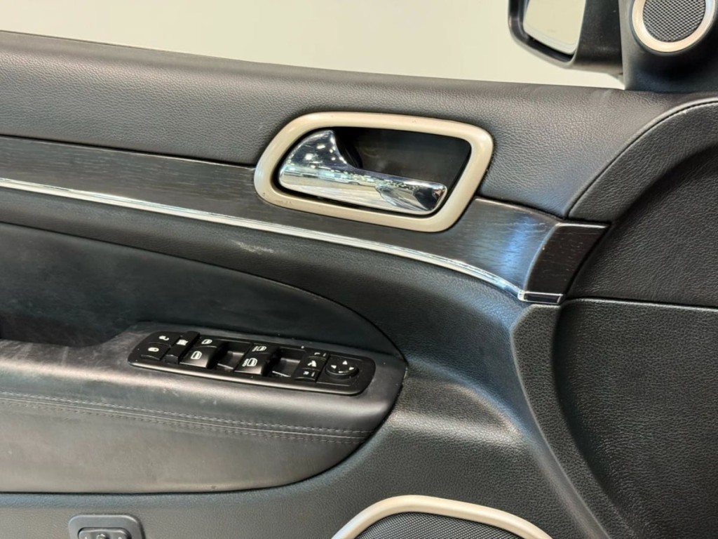 2014 Jeep Grand Cherokee Image 12