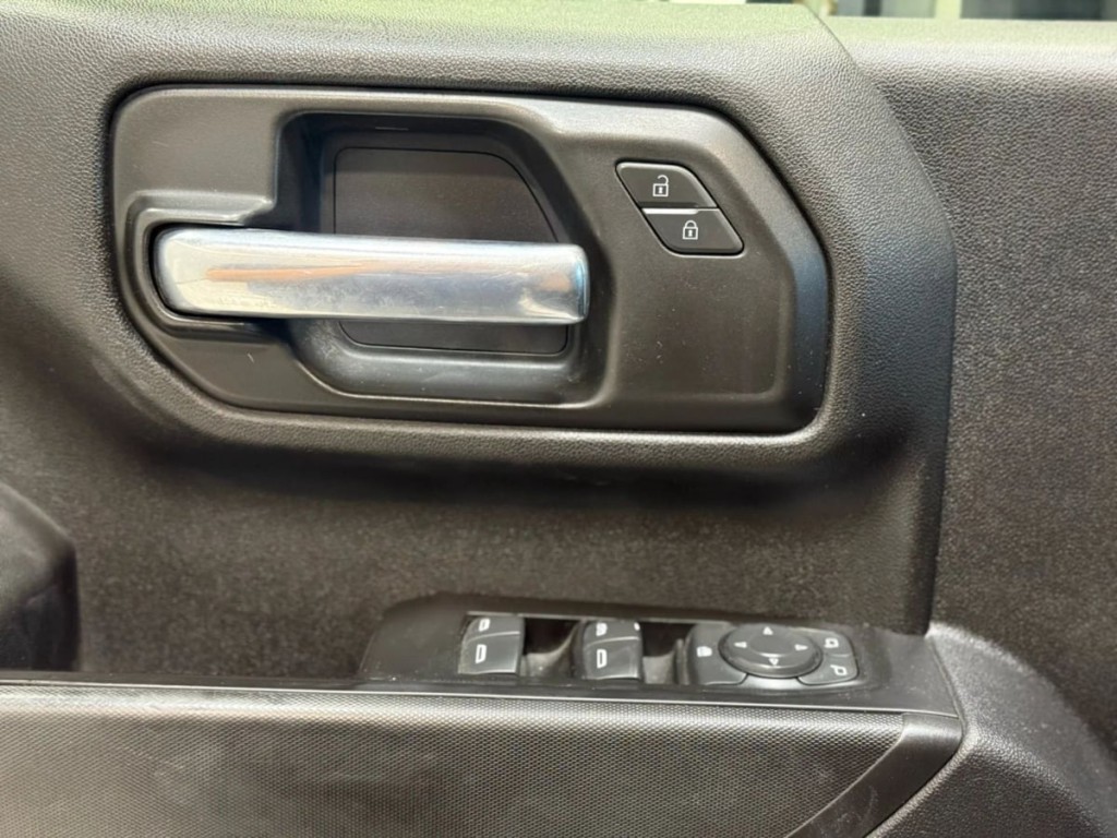 2020 Chevrolet Silverado 1500 Image 11