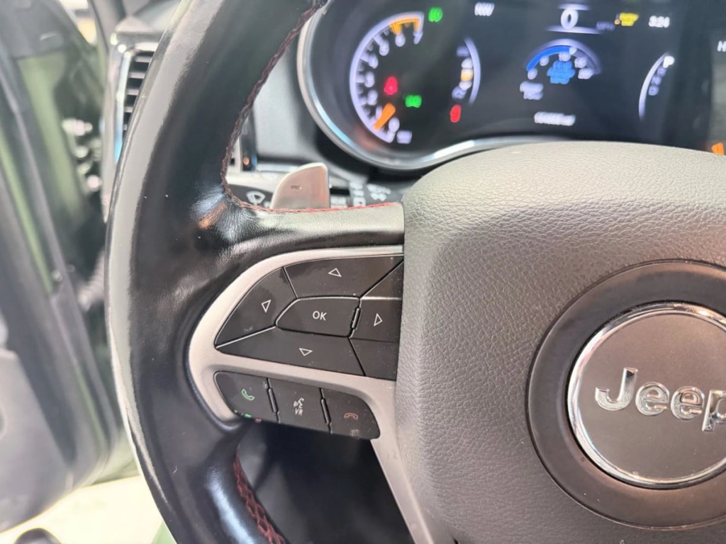 2020 Jeep Grand Cherokee Image 15