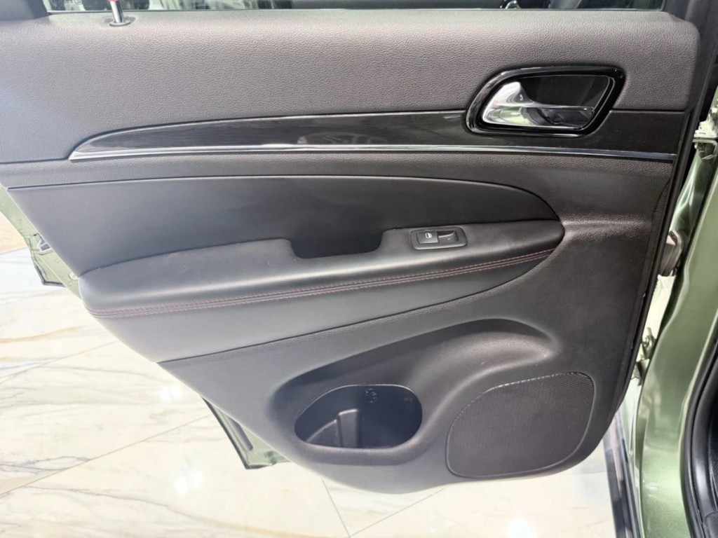 2020 Jeep Grand Cherokee Image 27