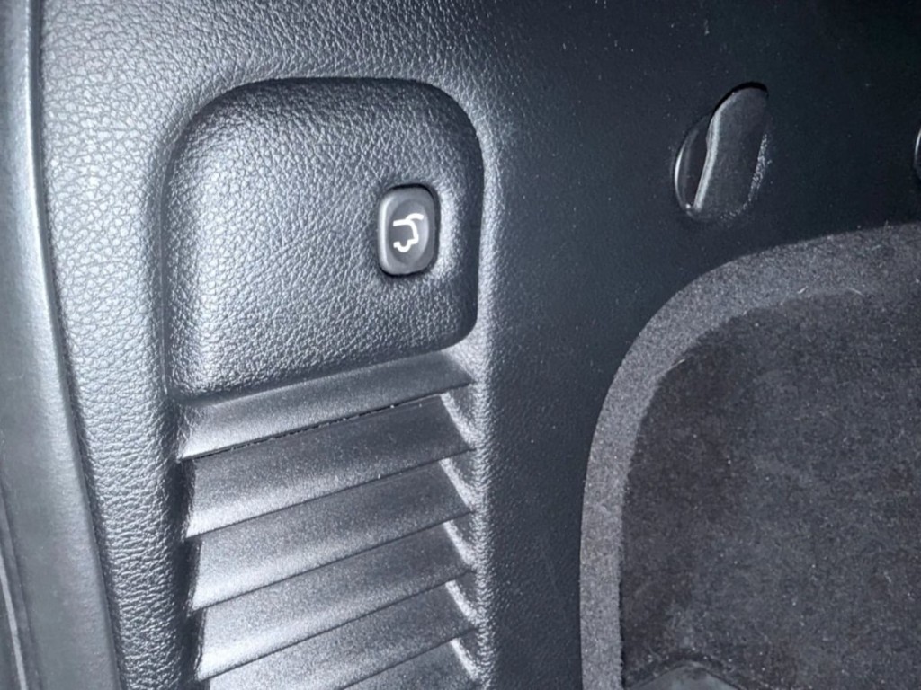 2020 Jeep Grand Cherokee Image 31