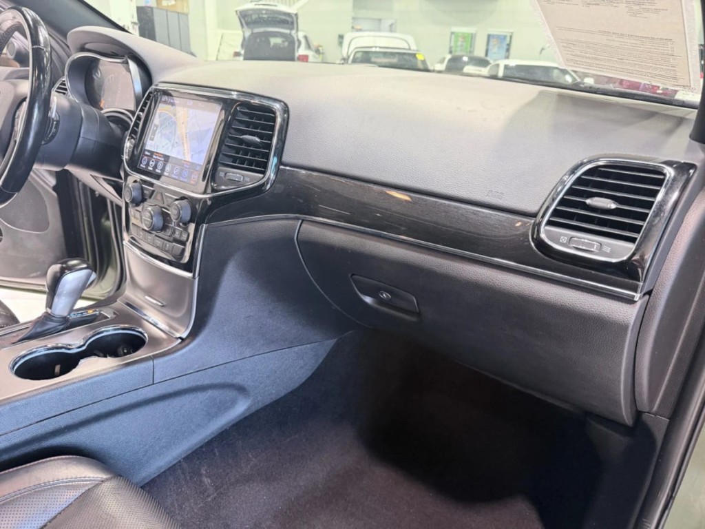 2020 Jeep Grand Cherokee Image 39