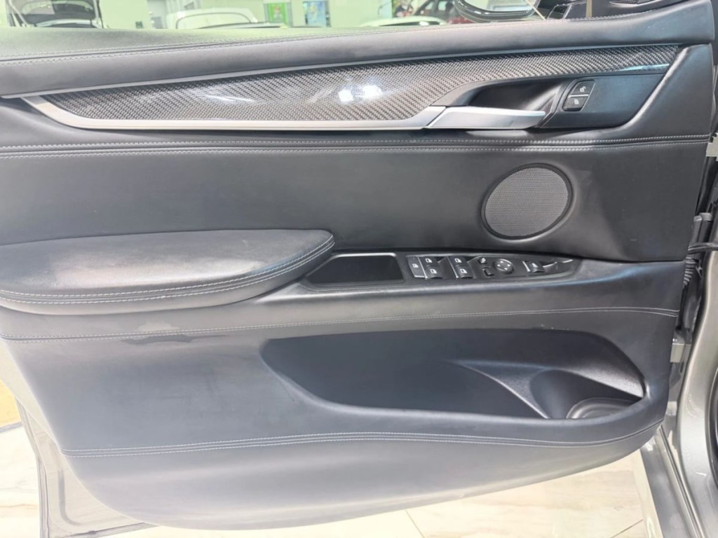 2017 BMW X5 Image 11