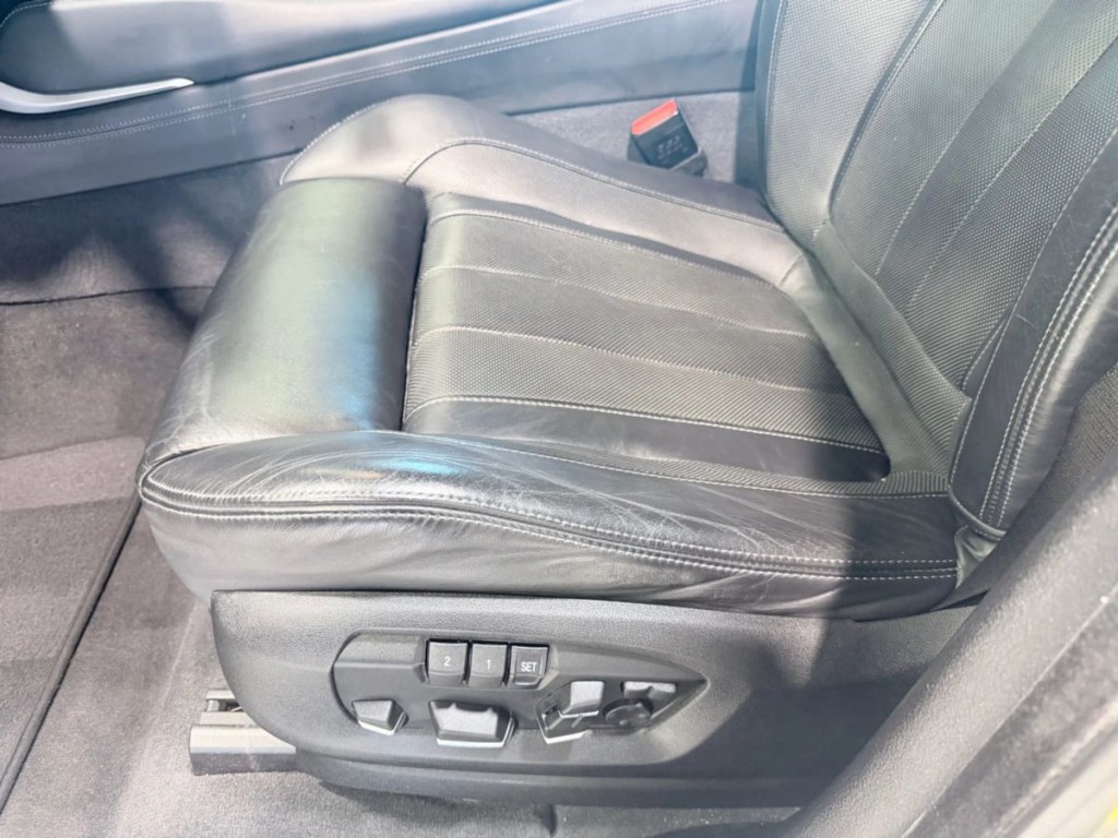 2017 BMW X5 Image 26