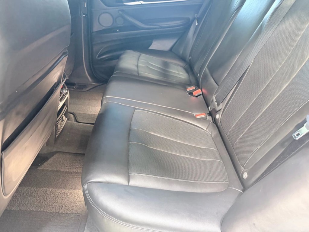 2017 BMW X5 Image 29