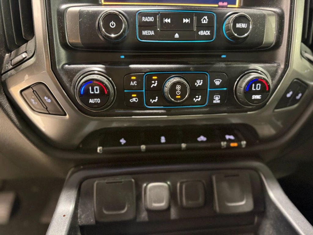 2016 Chevrolet Silverado 1500 Image 24