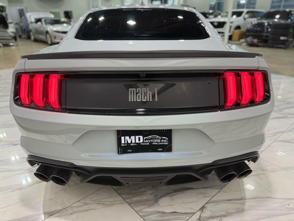 2021 Ford Mustang Image 7