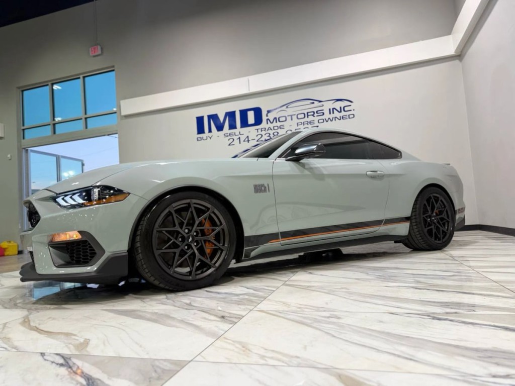 2021 Ford Mustang Image 9