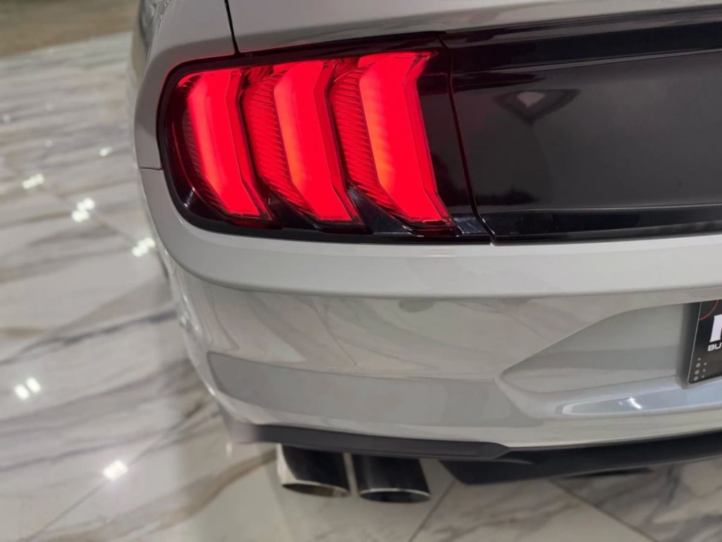 2021 Ford Mustang Image 15