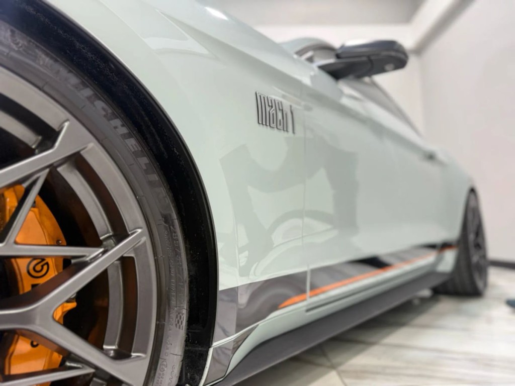 2021 Ford Mustang Image 18