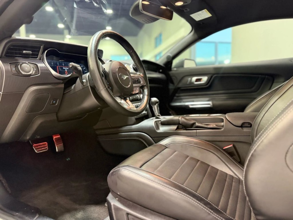 2021 Ford Mustang Image 23