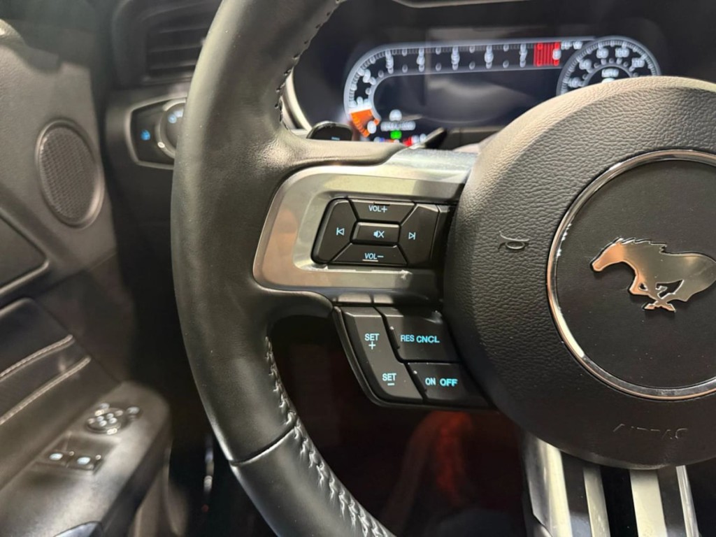 2021 Ford Mustang Image 30