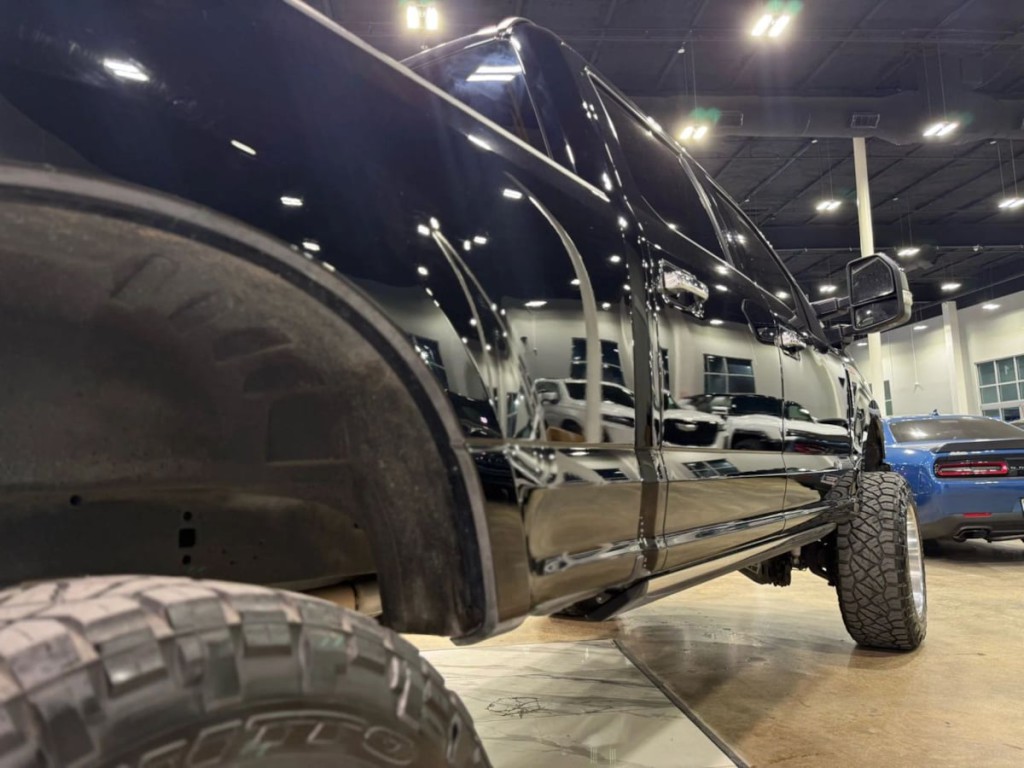 2017 Ford F-250 Image 10