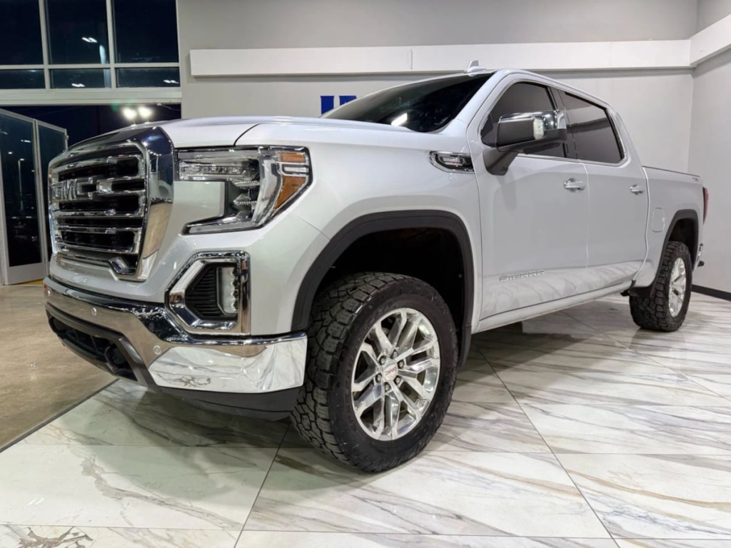 2020 GMC Sierra 1500 Image 2