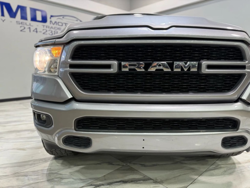 2022 RAM 1500 Image 3