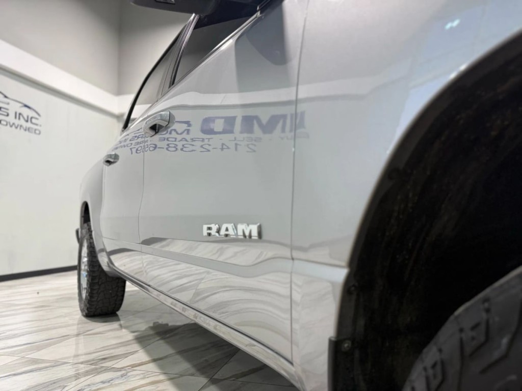 2022 RAM 1500 Image 11