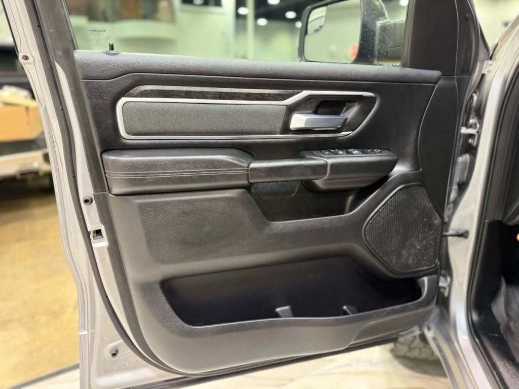 2022 RAM 1500 Image 16