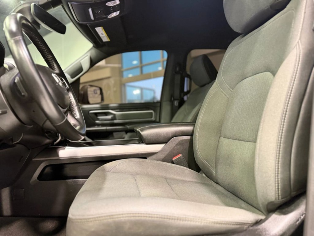 2022 RAM 1500 Image 18