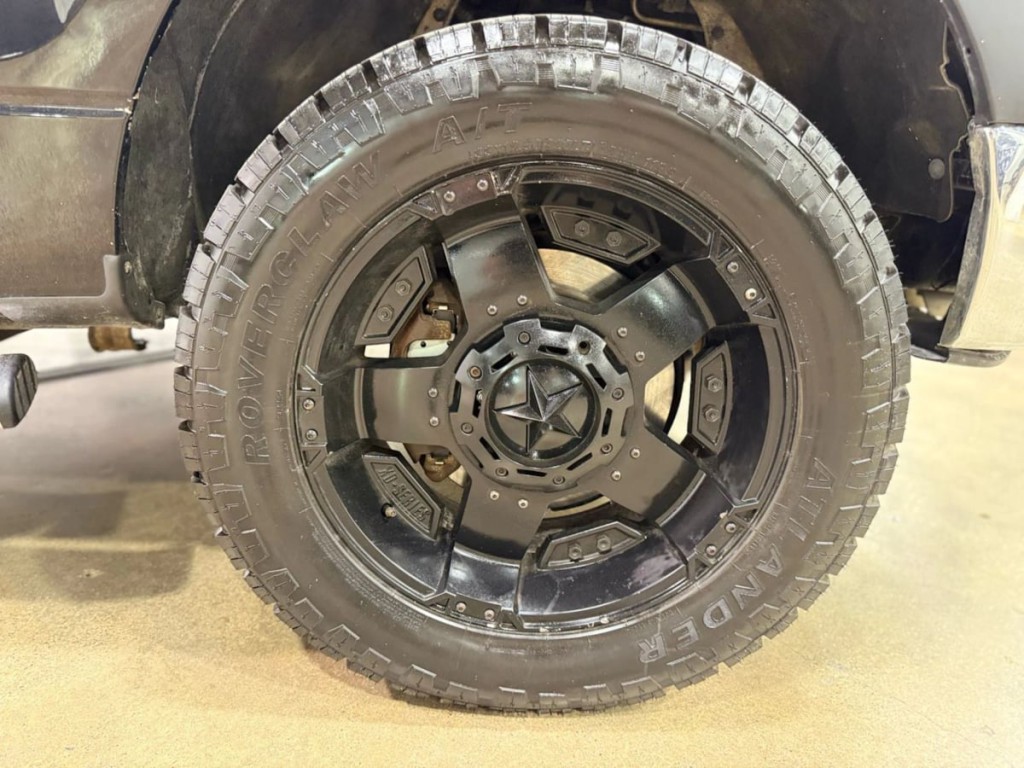 2014 Ford F-150 Image 32