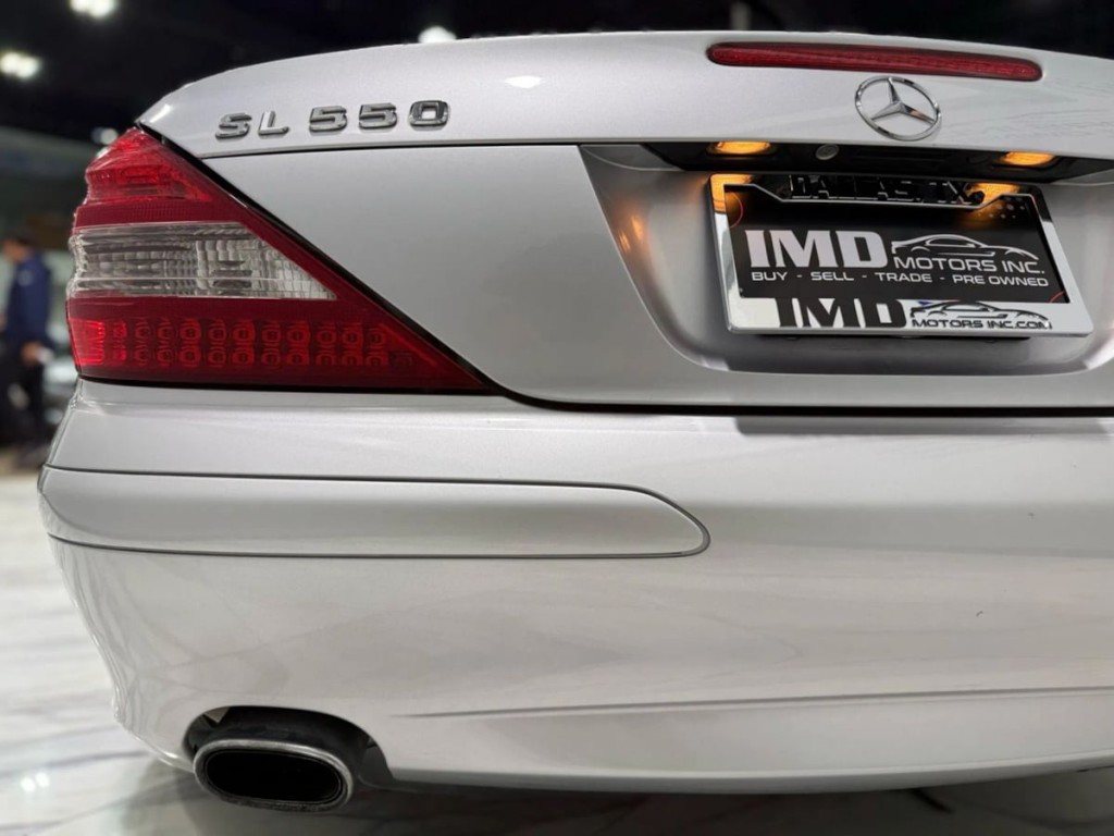 2008 Mercedes-Benz SL-Class Image 12