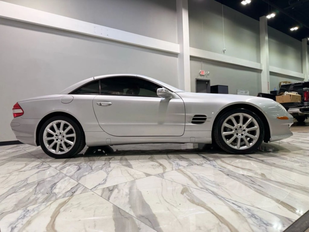 2008 Mercedes-Benz SL-Class Image 4