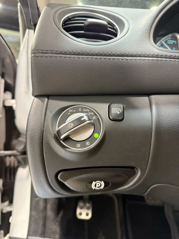 2008 Mercedes-Benz SL-Class Image 23