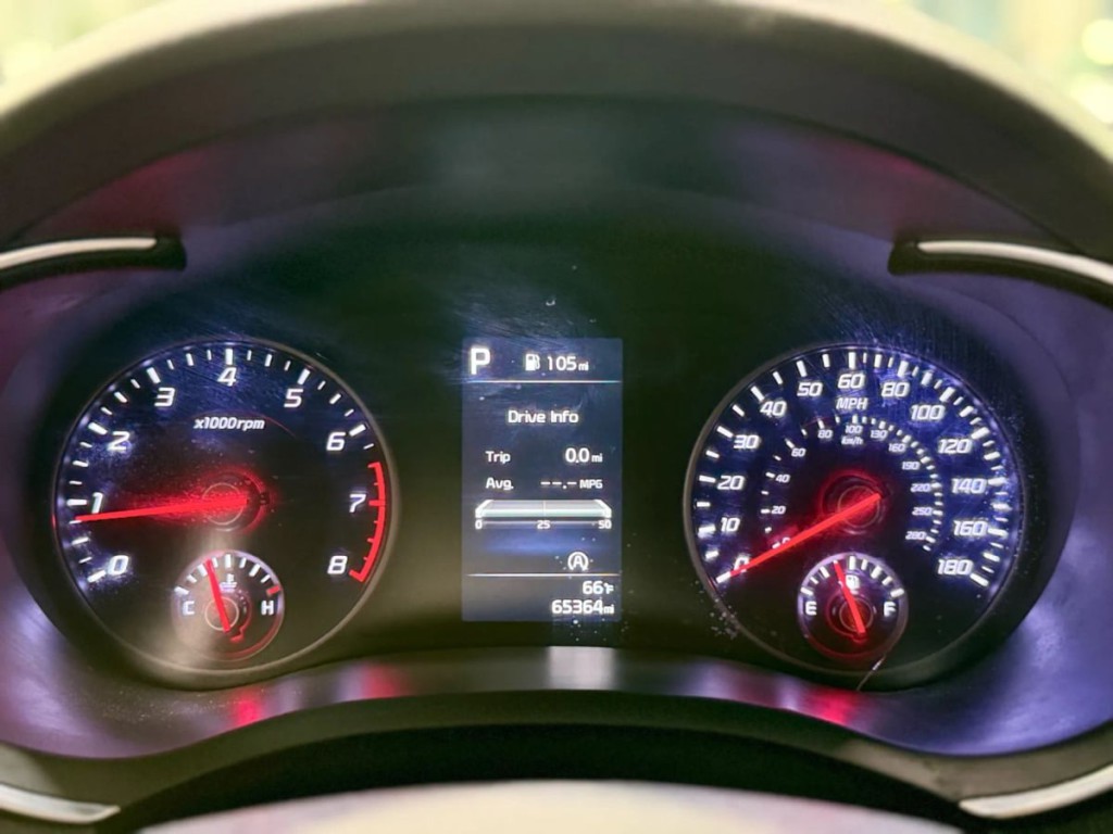 2022 Kia Stinger Image 23