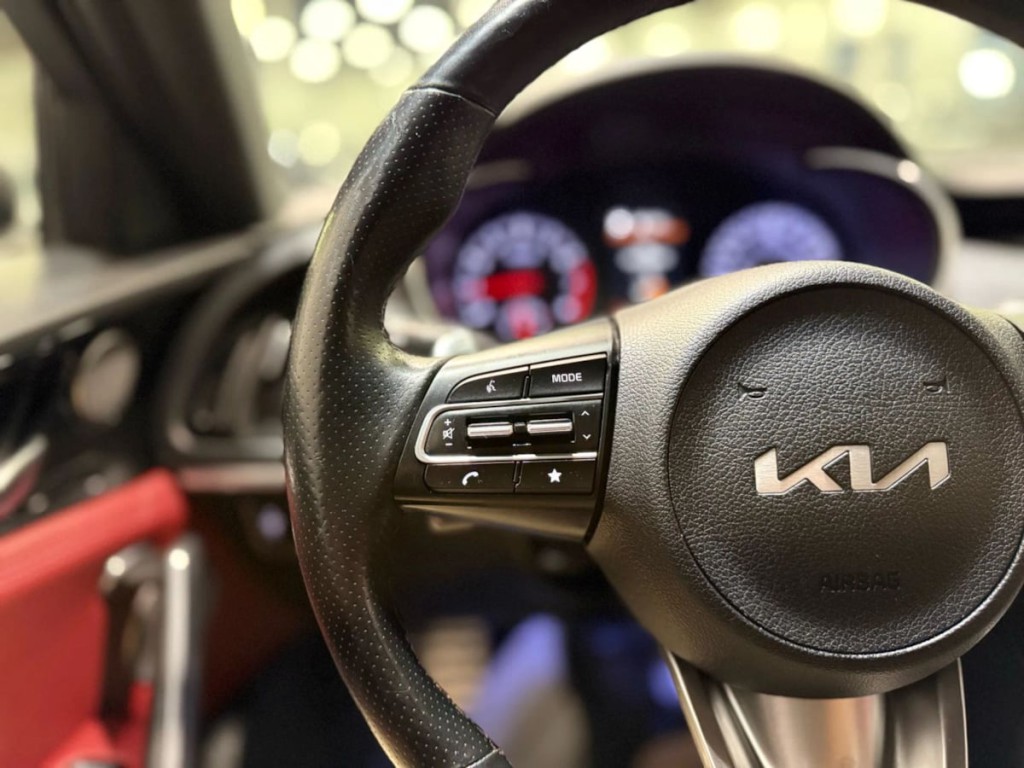 2022 Kia Stinger Image 26