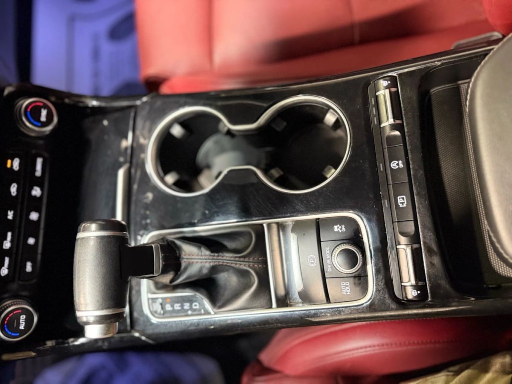 2022 Kia Stinger Image 31