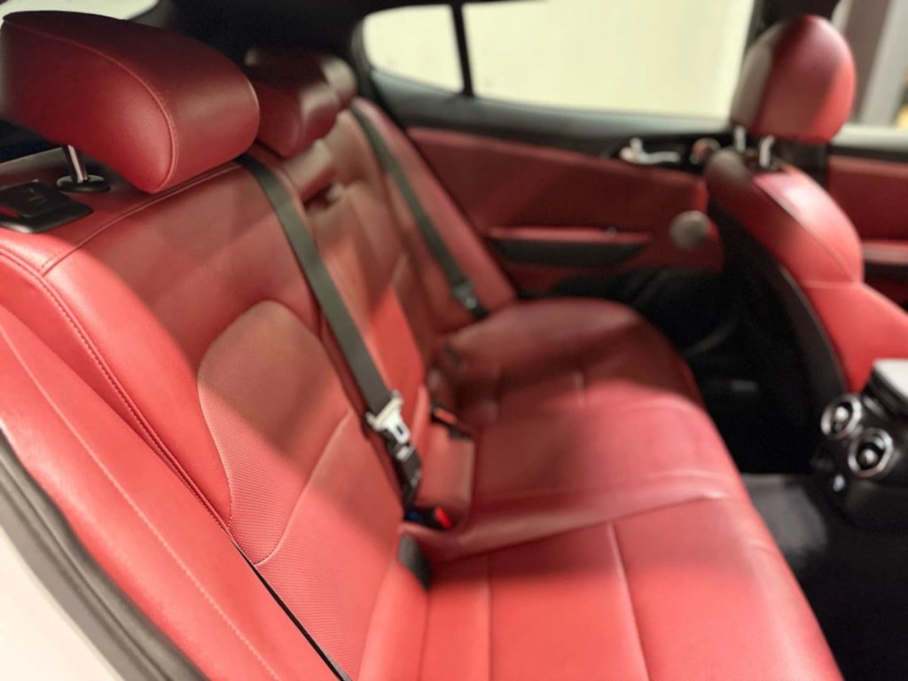 2022 Kia Stinger Image 44