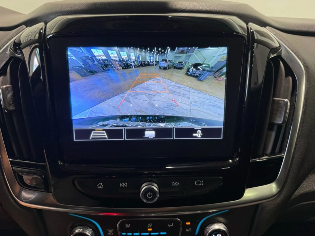 2021 Chevrolet Traverse Image 21