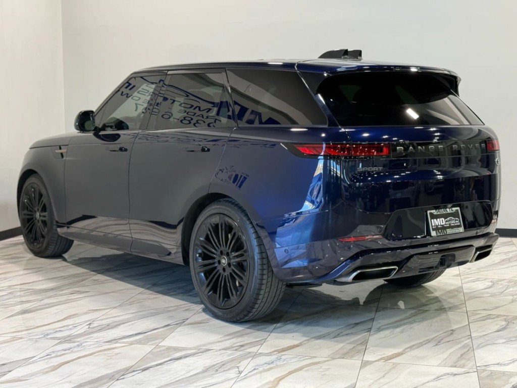 2023 Land Rover Range Rover Sport Image 9