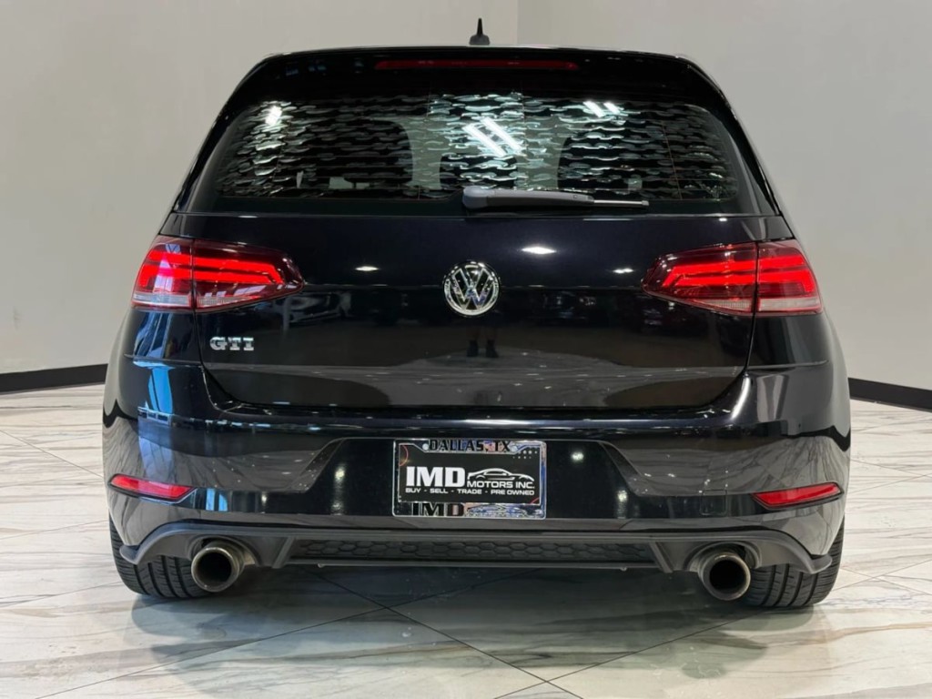 2018 Volkswagen GTI Image 8
