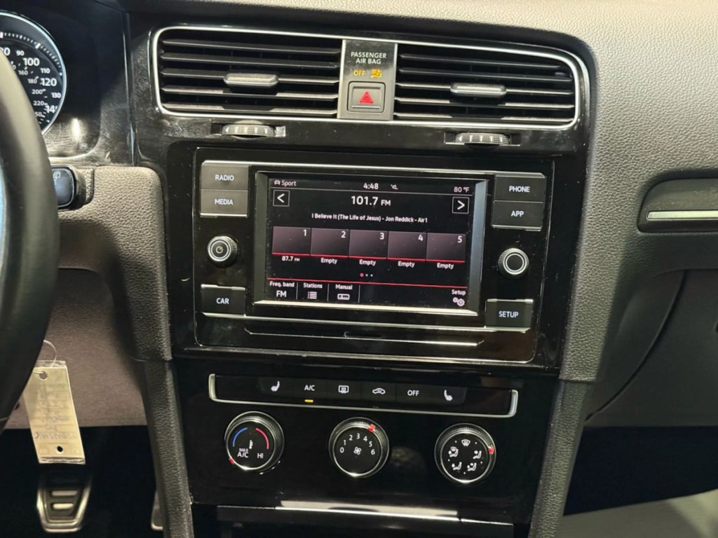 2018 Volkswagen GTI Image 22