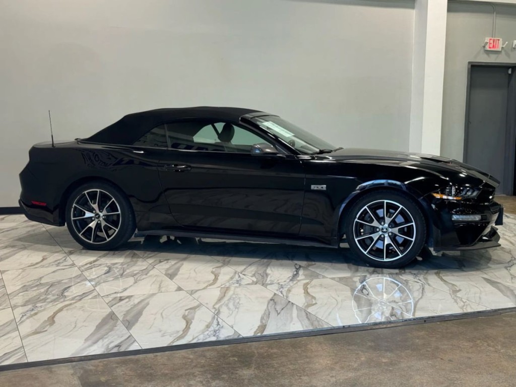 2020 Ford Mustang Image 6