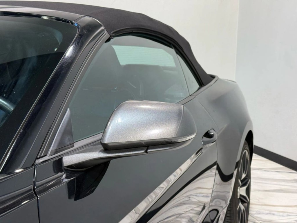 2020 Ford Mustang Image 10