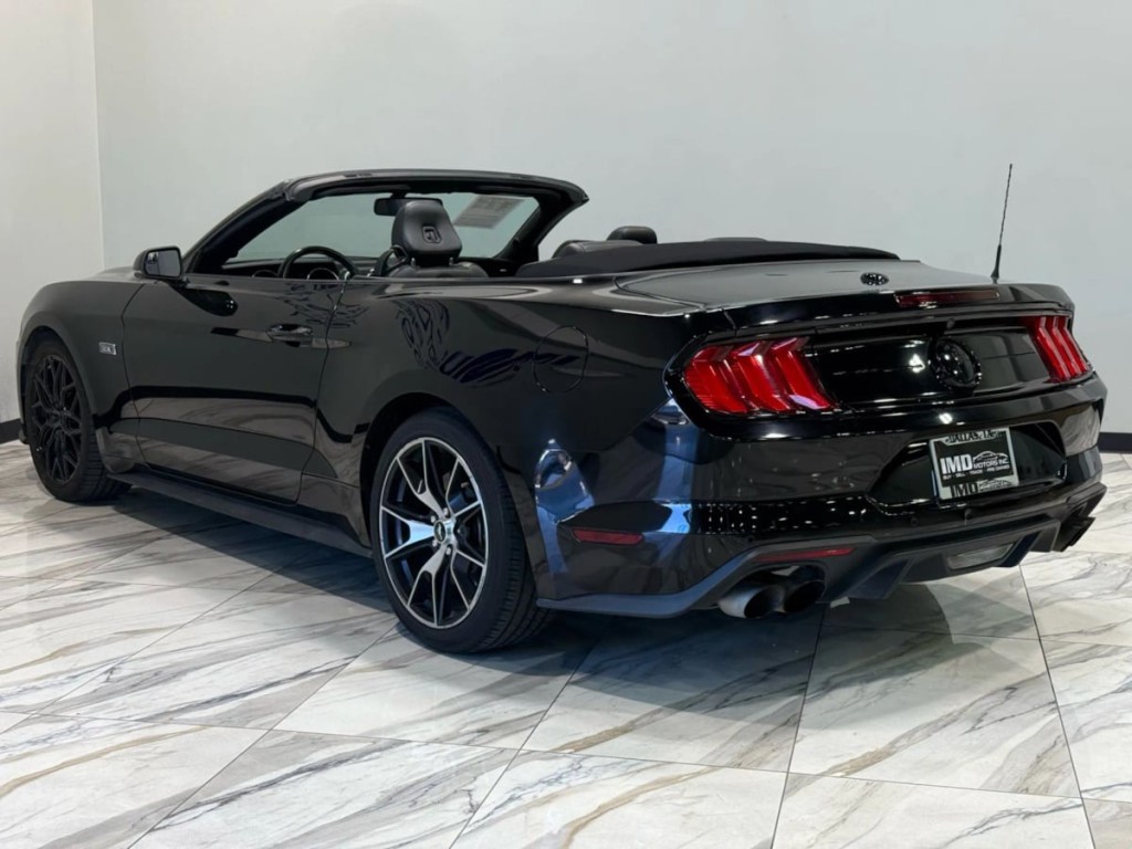 2020 Ford Mustang Image 14