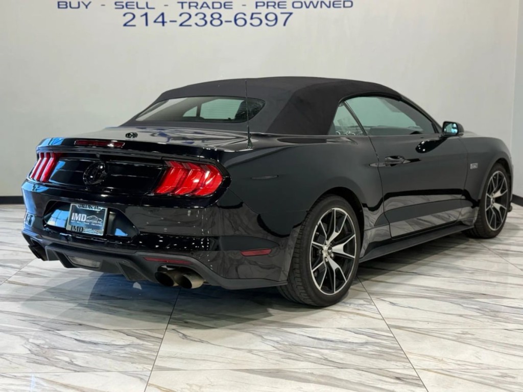 2020 Ford Mustang Image 15