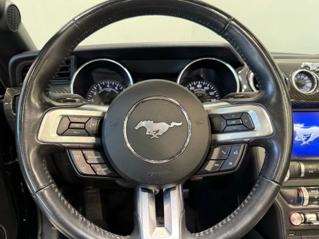 2020 Ford Mustang Image 19