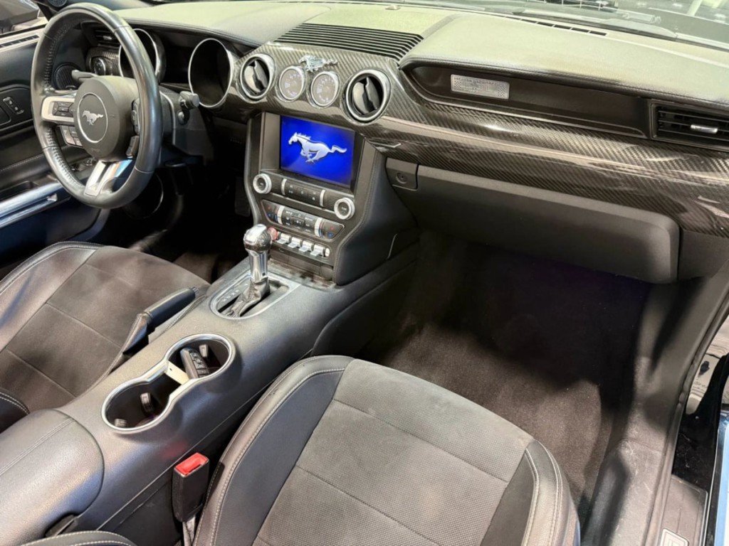 2020 Ford Mustang Image 29